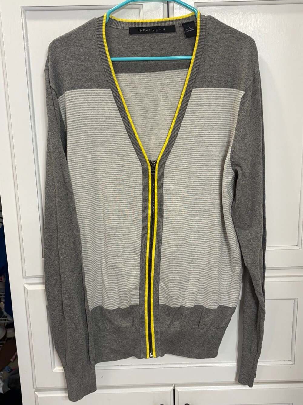 Sean John Gray Striped V-Neck Full Zip Cardigan Sweater Size Large